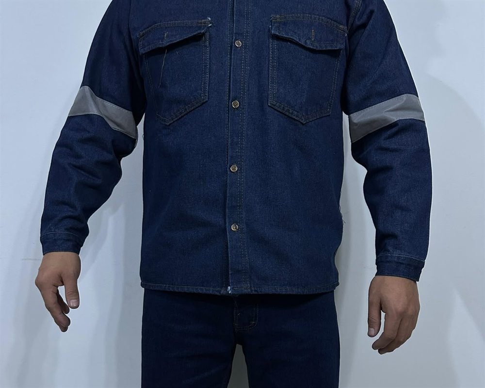 Camisa jean Safety Gelit con cinta reflectiva coreana en ambas mangas y bolsillos con tapa